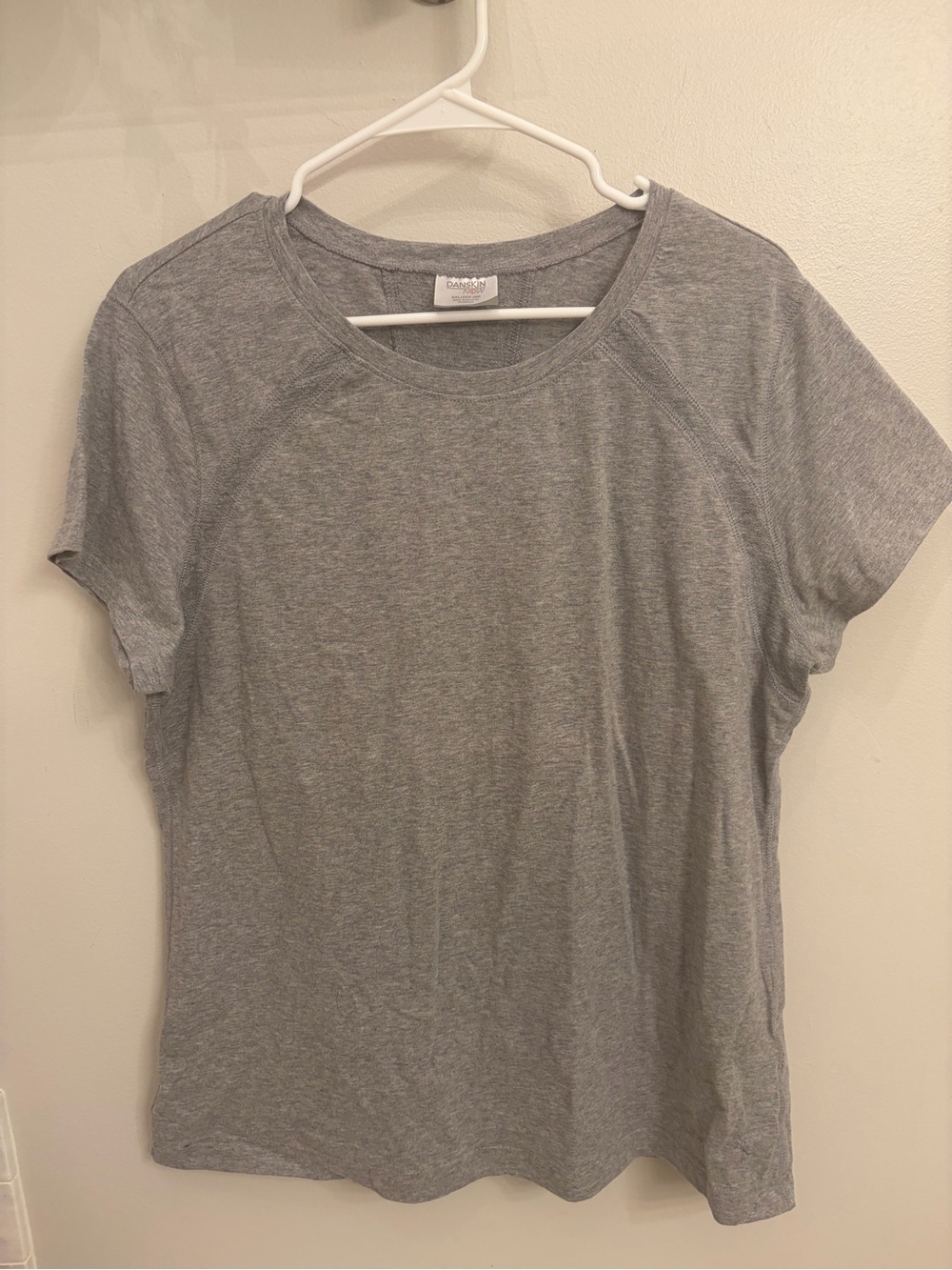 2 pack black and grey crew Short Sleeve Tee Casual active. Woman's plus 2XXL